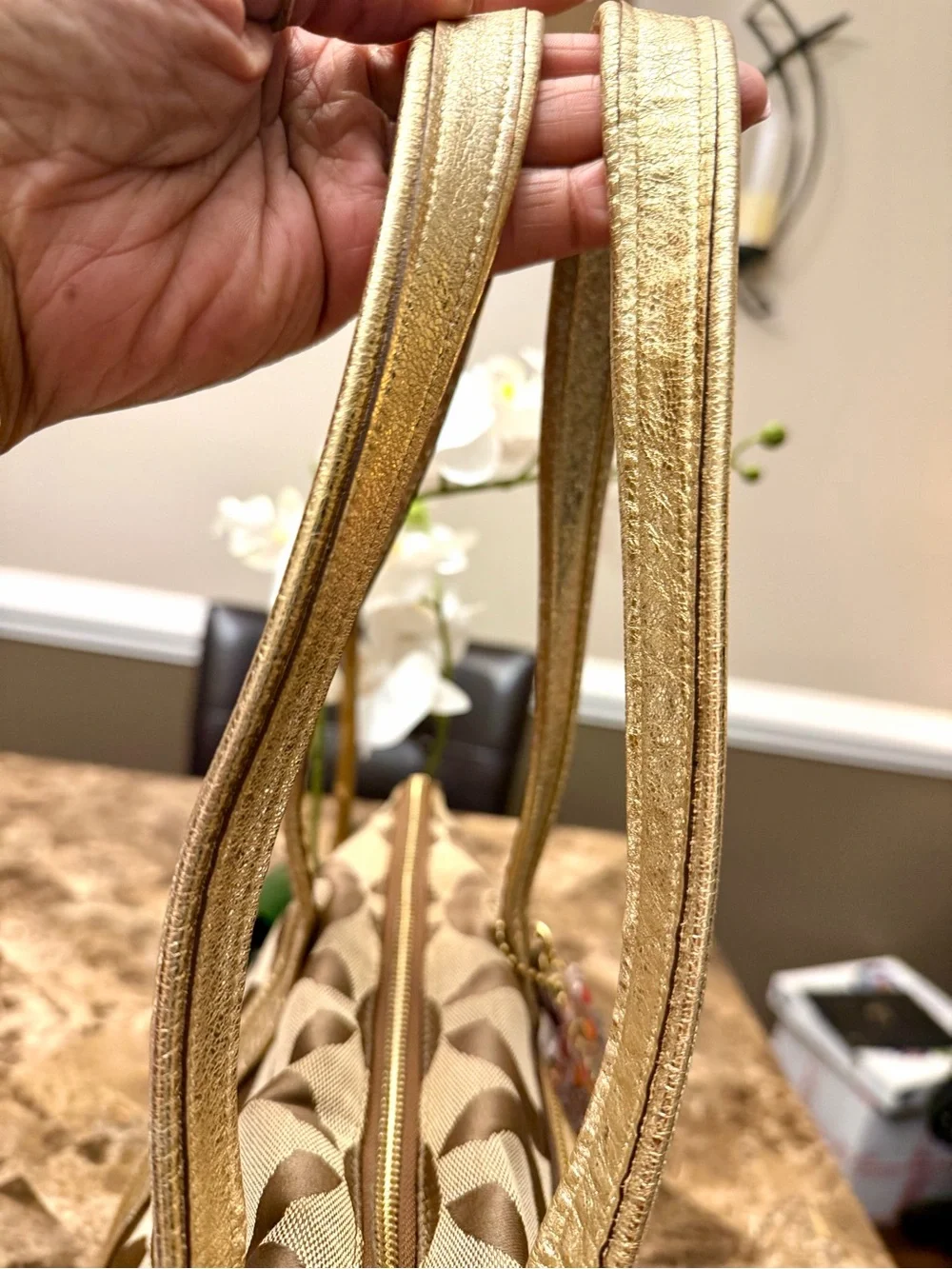 Coach POPPY Tan and Gold Signature Canvas Tote